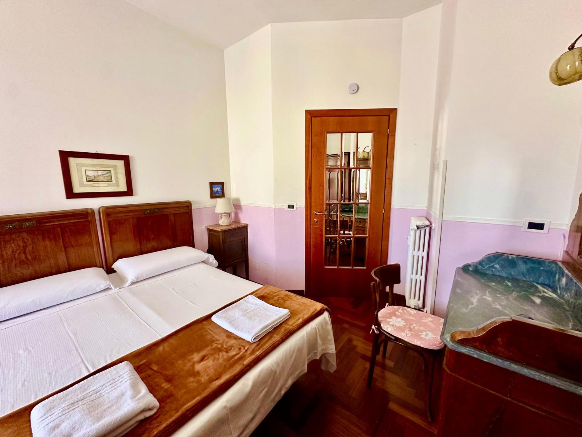 Pardis Guest house Rome Extérieur photo